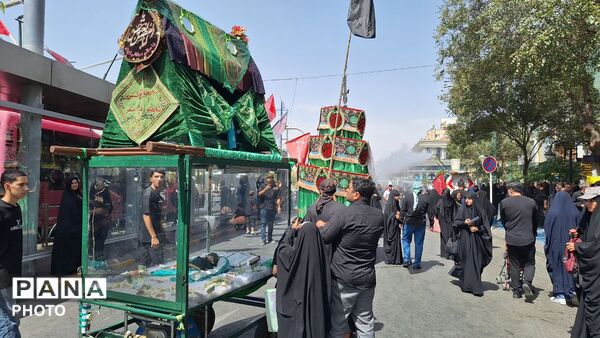 خیابان امام رضا(ع)؛ میزبان دسته‌های عزاداری اربعین حسینی