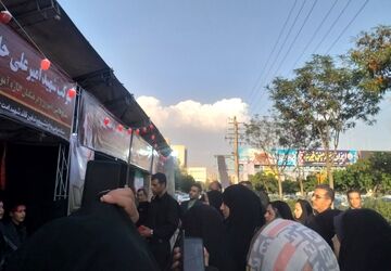 موکب های خدمت‌رسانی به زائران مراسم تشییع در پردیس