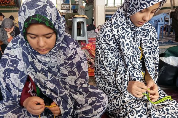 اوج دعا و تَضَرُّع در آخرین روز اعتکاف 