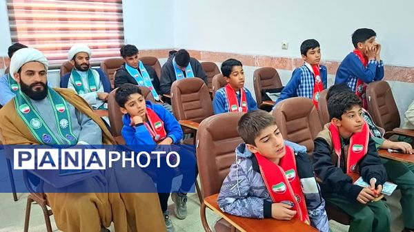 کارگاه امداد و احیای قلبی مربیان جوان در جم