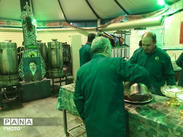 تجمع گسترده مردم در میدان صادقیه در حمایت از محور مقاومت و دشمن‌ستیزی