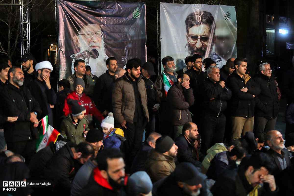 ساعت ۲۲؛ مراسم وداع با پیکر رهبر شهید انقلاب در مصلی تهران