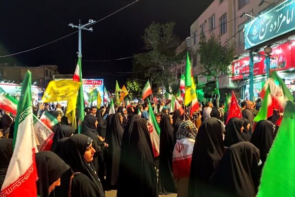 جانفدایان دهه نودی در تجمعات «ایران کوچک»