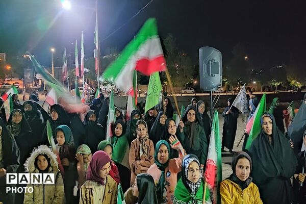 هفتاد و ششمین شب از اجتماعات خیابانی در حسینیه شهدای شهر بار