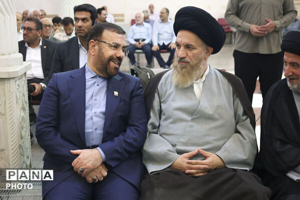 آیین بزرگداشت آیت‌الله ملک‌حسینی با حضور استاندار فارس
