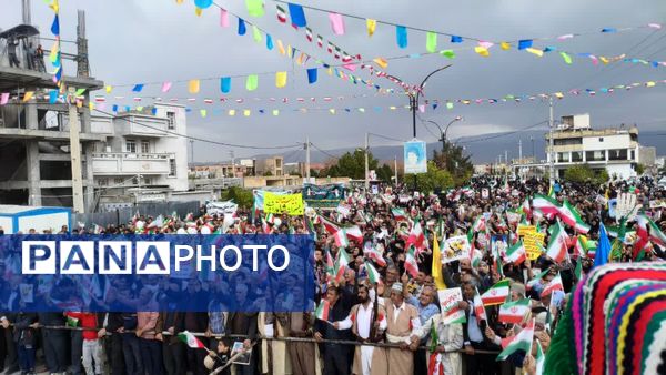 حضور  پرشور مردم در راهپیمایی ۲۲ بهمن دهدشت