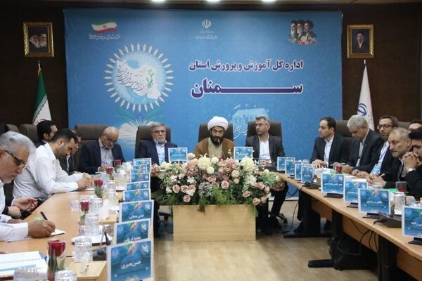 آموزش و پرورش در تبیین هویت دینی نسل آینده نقش محوری دارد