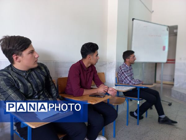 برگزاری اردوی آموزشی خبرنگار دانش‌آموزان منطقه افشار