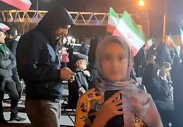 میدان‌داری مردم یزد در چهارشنبه سوری