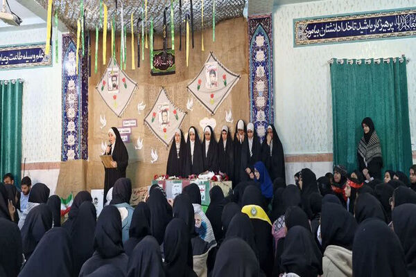 استقبال از شهید گمنام در مدارس گناوه