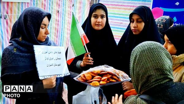 حضور پرشور مردم کامیاران در اربعین رهبر شهید