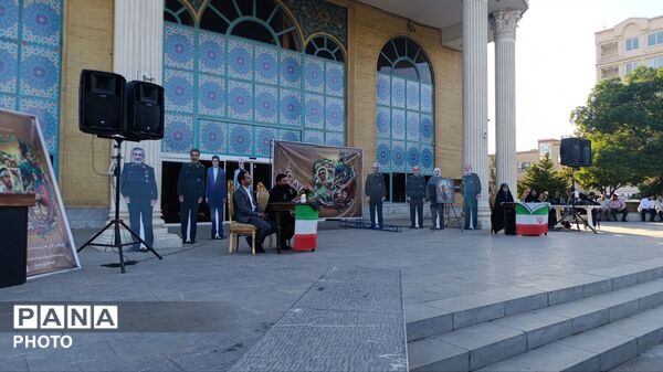 گردهمایی اهالی فرهنگ و هنر در فرهنگسرای سیمرغ نیشابور 