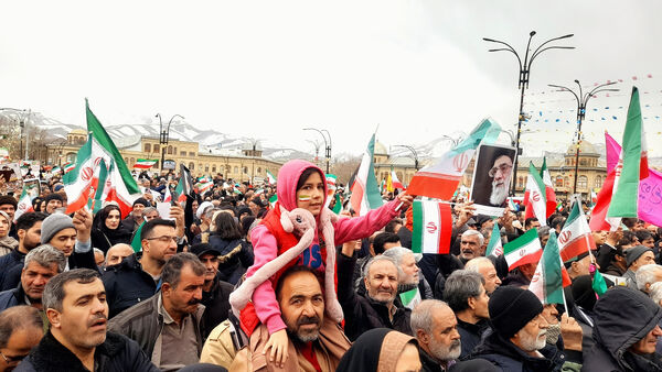 فریاد وحدت در سالروز فجر انقلاب