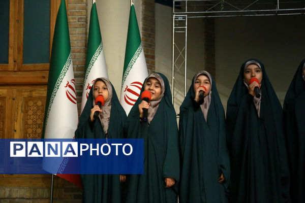 جشن روز دختر برای بانوان اهل رسانه