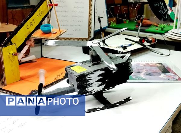 نمایشگاه  دستاوردهای علمی و تحقیقاتی دانش‌آموزان کلات