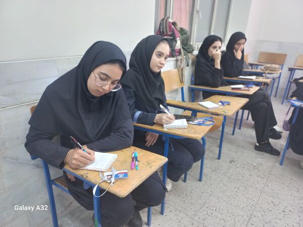 برگزاری اردوی آموزشی خبرنگار دانش‌آموزان منطقه افشار
