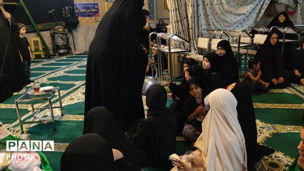مراسم شیر خوارگان حسینی در مسجد حضرت علی علیه السلام 