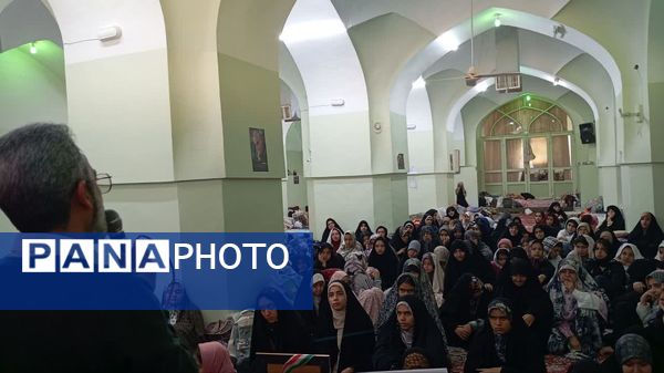 گزارشی متفاوت از اعتکاف دانش آموزی در کاشمر؛ سه روز در حالت پرواز