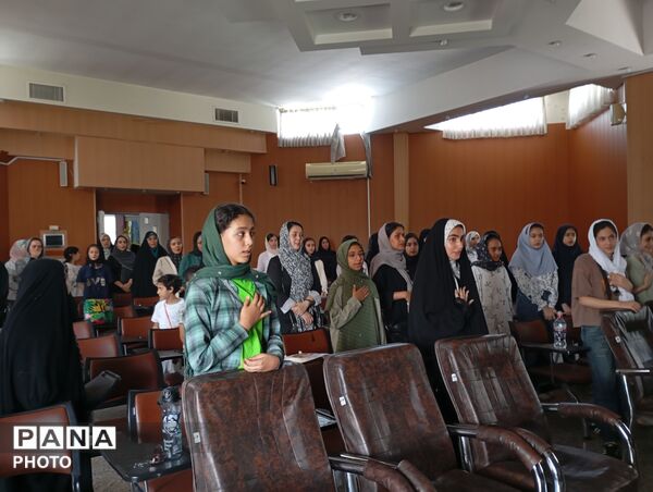 صدای برتر،سکوی پرتاب دختران مشهدی به دنیای مجری‌گری و فن بیان