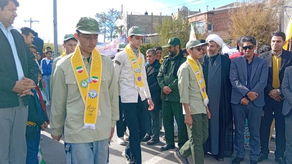 ۱۳ آبان، حماسه ی حضور در رازوجرگلان