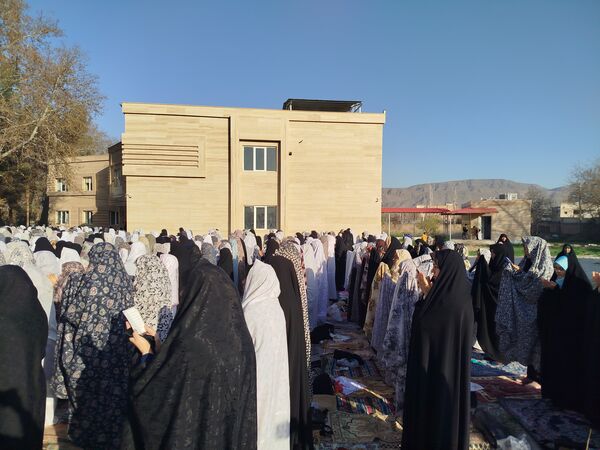 برگزاری نماز عید فطر در باغ ملی آشخانه