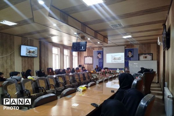 جلسه آموزشی و سازماندهی خبرنگاران نذیر کرمان در <a href=