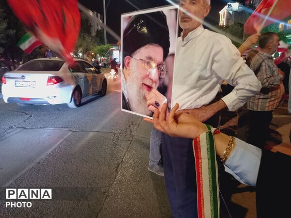 ۱۸۷ شب دلدادگی در میدان خیابان