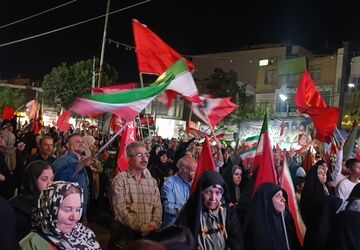 یکدلی مردم زیر چتر وحدت