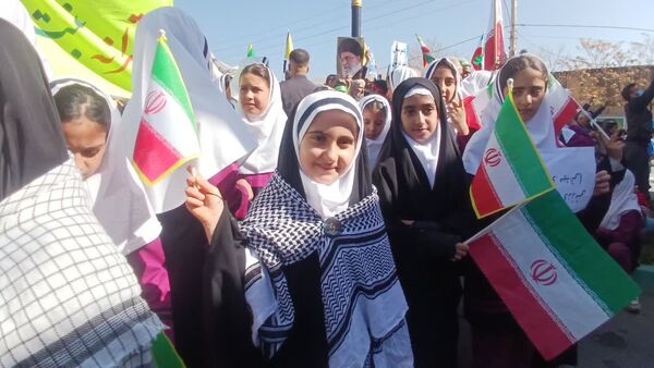 ۱۳ آبان؛ روز تجلیل از آگاهی، فداکاری و نقش‌آفرینی نسل جوان ایران