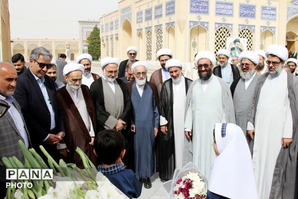 ادای احترام تولیت آستان قدس رضوی به مرد سیاست آیت‌الله مدرس