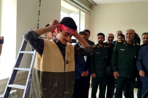 بازدید مسئولان از مدارس نوسازی‌شده لردگان در طرح ملی شهید عجمیان 