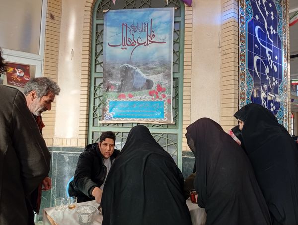 محفل شهدا در گلزار شهدای شهر بن 