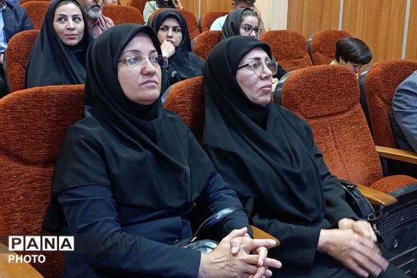  آیین گرامی‌داشت «سلامت و امنیت با سفیران سلامت» در ورامین
