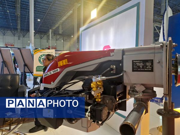 روز سوم از نمایشگاه پژوهش و فناوری در مشهد