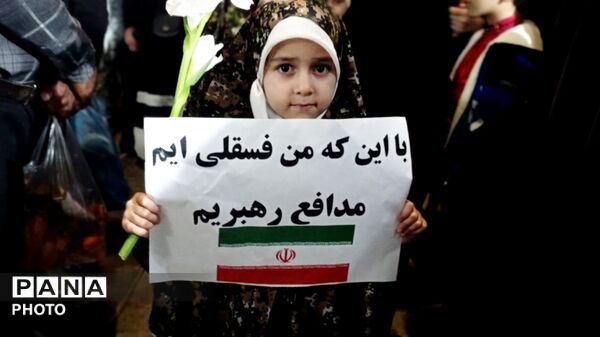  تکرار حماسه حضور و تجدید عهد با رهبر در بناب