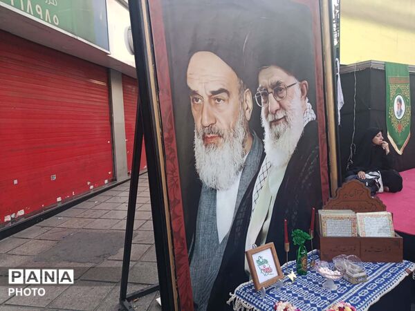 اردوی زیارتی دانشجومعلمان قم در مرقد امام و بیت رهبر شهید