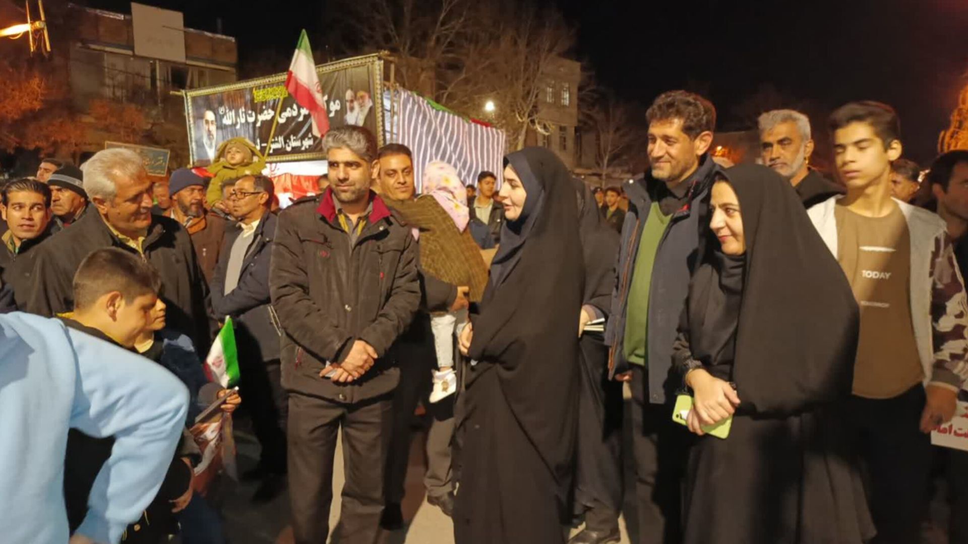  نماز استغاثه و راهپیمایی باشکوه مردم در سوگ رهبر شهید