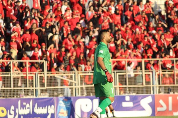 بازی بدون گل تراکتور و فجر سپاسی
