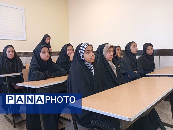 جشن جوانه ها در دبیرستان مادر مهربان خلیل آباد