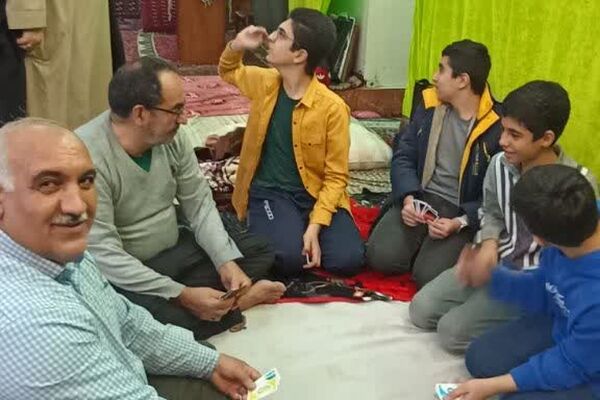 حضور دانش‌آموزان ناحیه 2 شهرری در مراسم اعتکاف دانش‌آموزی 