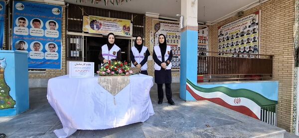حضور کارشناسان اورژانس اجتماعی در مدرسه ملاصدرا شهرستان قدس