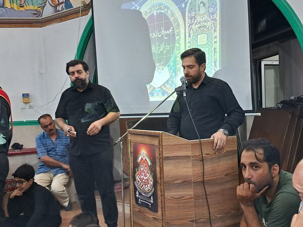 محفل انس با قرآن کریم در زورخانه باب‌الحوائج قائمشهر