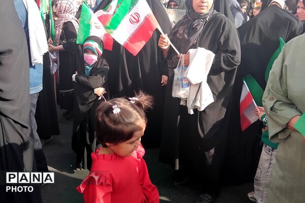 اجتماع بزرگ دختران ایران به مناسبت ولادت حضرت معصومه (س) و روز دختر در پردیس
