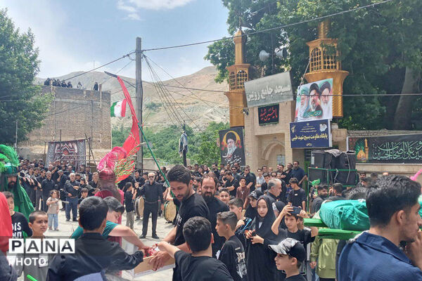 نمایی از عاشورا حسینی در روستا رویین