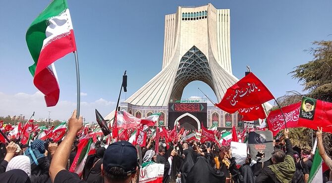 تهران در آیینه غم آخرین وداع با علمدار انقلاب