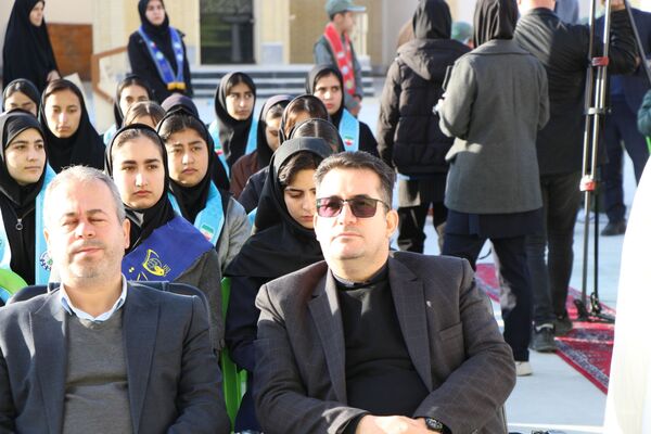 تجهیز هنرستان ۱۲ کلاسه «بصیرت سملقان»  به امکانات آموزشی نوین