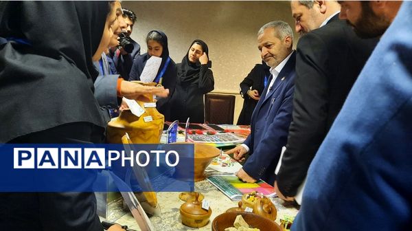  اختتامیه دهمین جشنواره کشوری نوجوان خوارزمی در مشهد