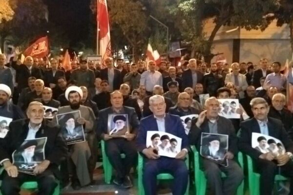 حضور فرمانده سپاه عاشورا در تجمعات شبانه مردمی شهرستان اهر 
