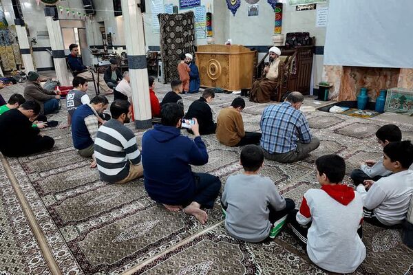 دیدار امام جمعه باقرشهر و کهریزک با معتکفین