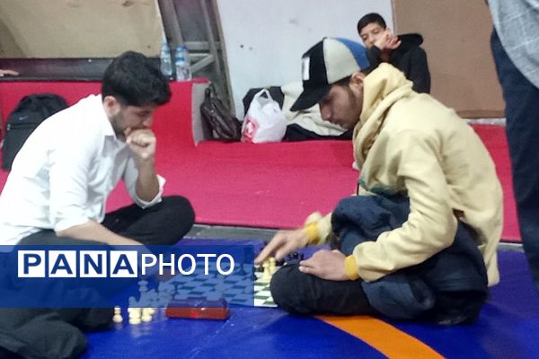 برگزاری مسابقات شطرنج دانش‌آموزی در بهارستان ۲